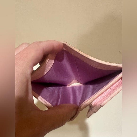 Gucci Marmont Limited Edition Floral Bifold Wallet - Picture 4 of 11